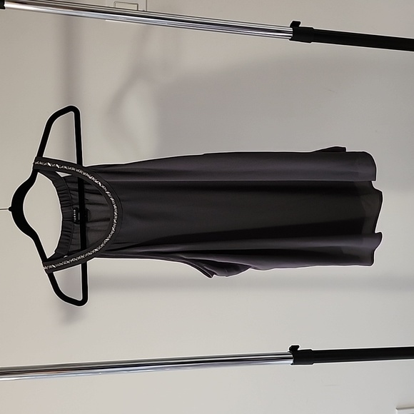 Torrid Grey Crepe Halter Tunic - Picture 3 of 10